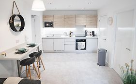 Birtin Works Apartments - Brand New - City Centre